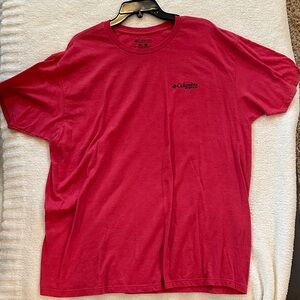 Columbia Men's Vibrant Red Short Sleeve Tee